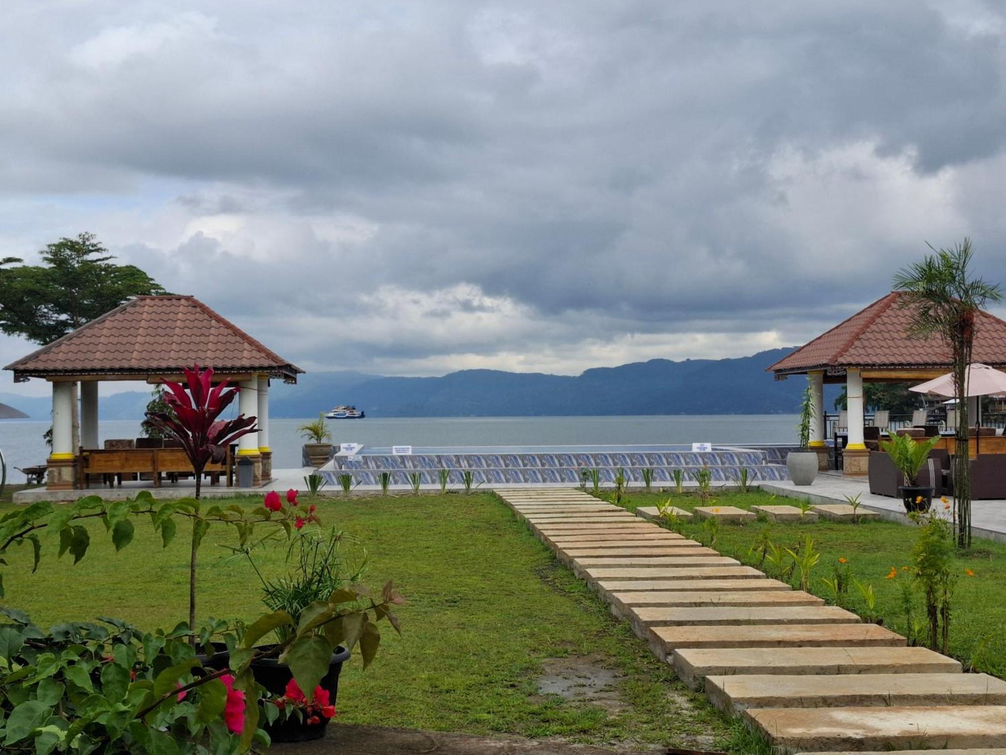 Juma Cottages Tuk Tuk Exteriör bild